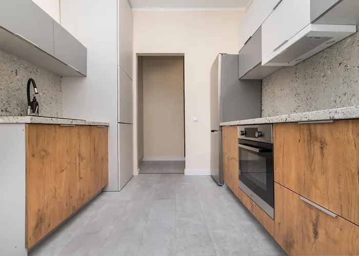 Apartament Lompy