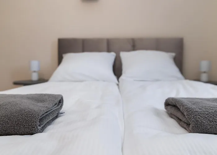 Apartament Lompy